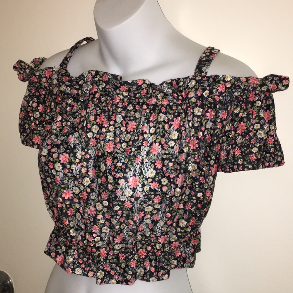Bebe Floral Top